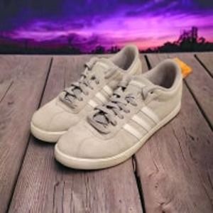 Adidas light gray suede skate shoes size 10
